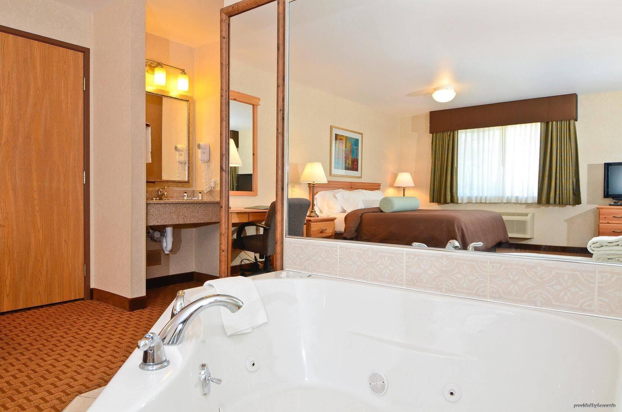 Best Western Wittenberg Inn Екстер'єр фото